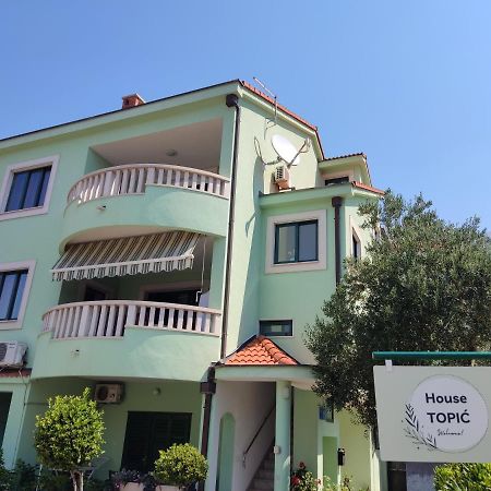 House Topic Hotel Baska Voda Exterior photo